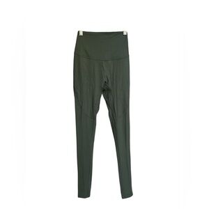 Gymshark Olive Green Directional Ribbed Leggings Size‎ XS NWT